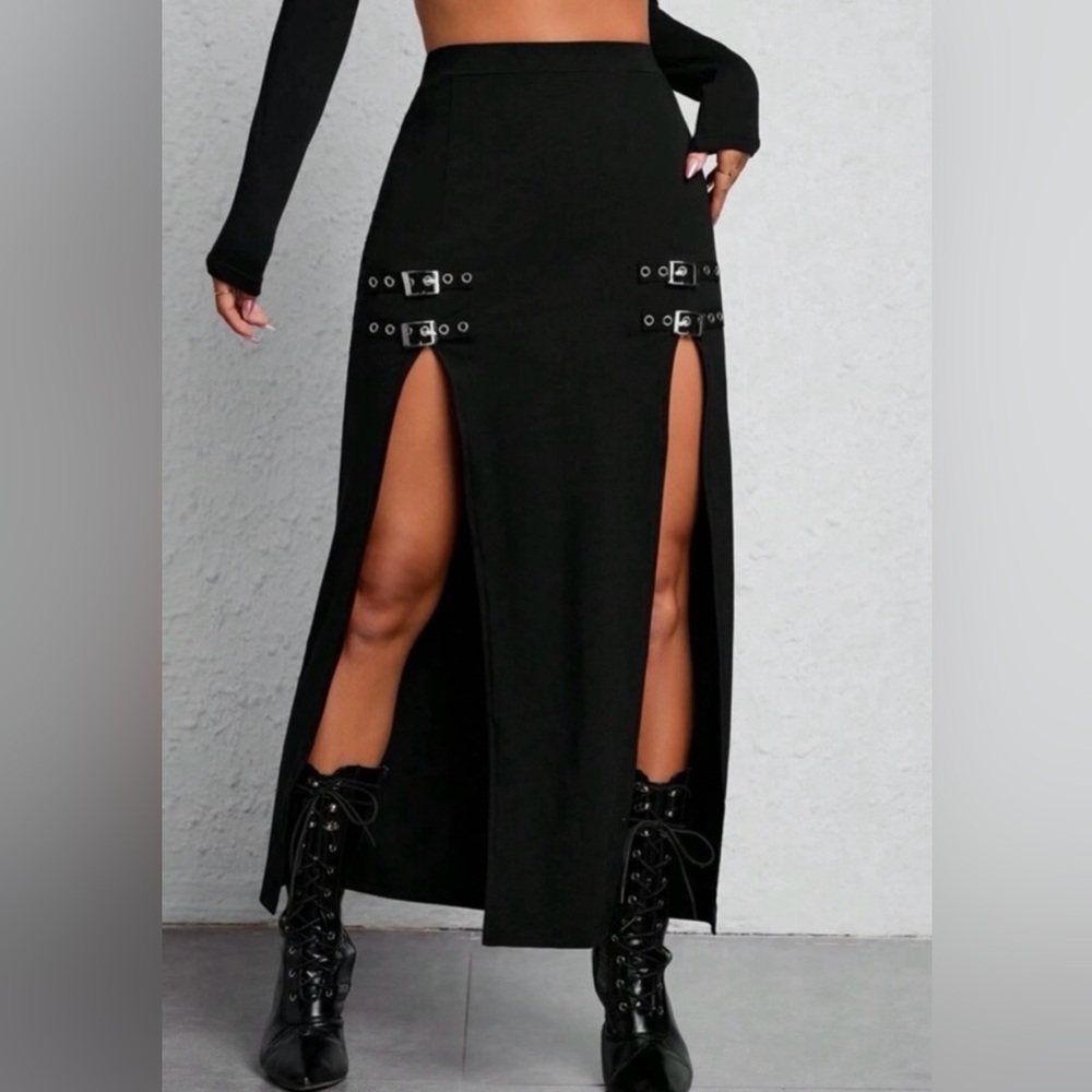 Black double thigh high slit buckle detail long skirt petite 8/10